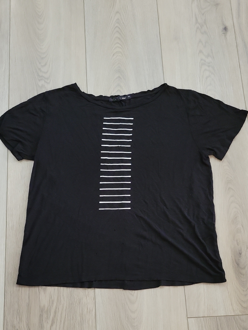 rag & bone Black Short Sleeve Tee with Vertical White Stripe Ladder